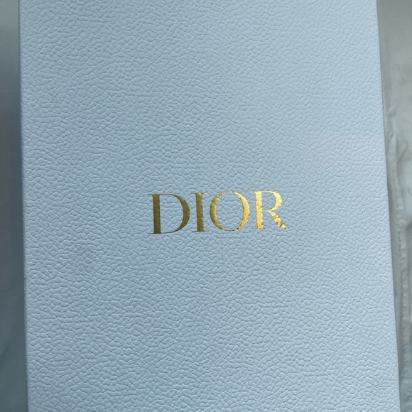 Walki’n Dior Platform Sneaker - Picture 9 of 9